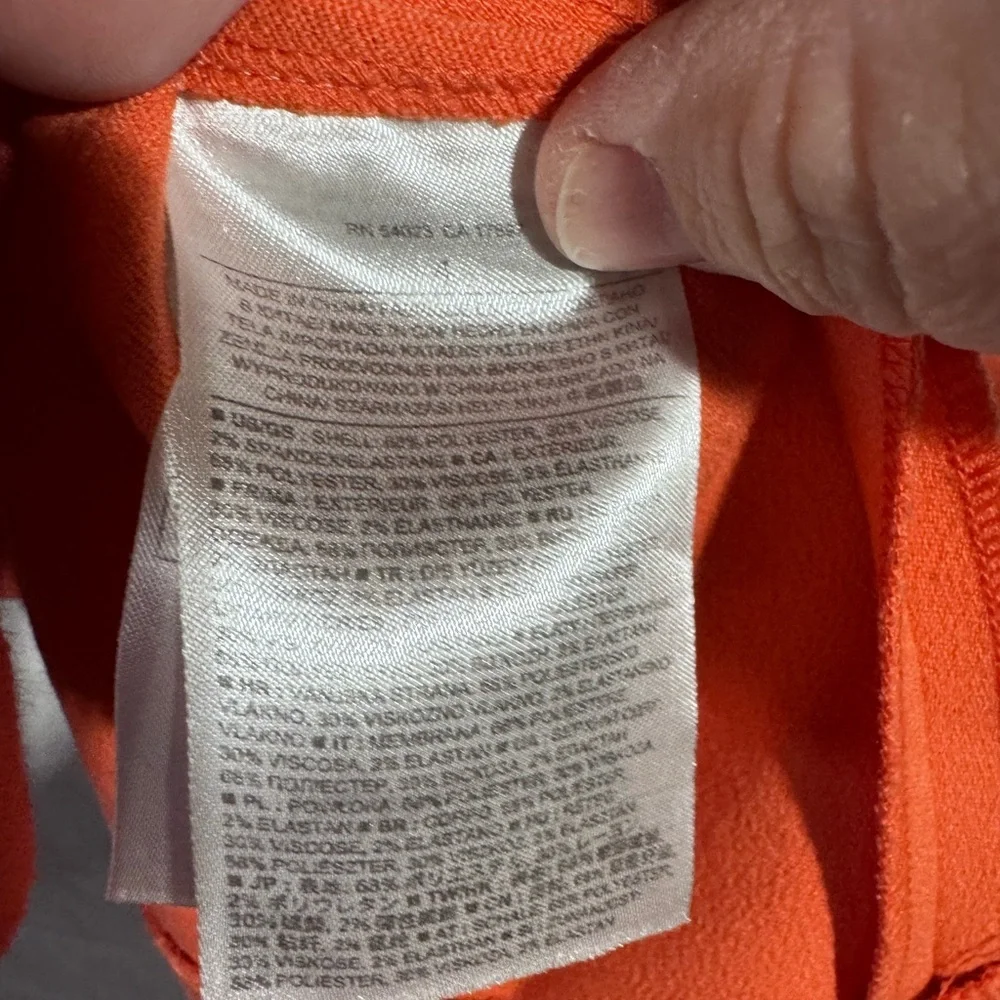 Banana republic orange pleated full mini skirt Size 4